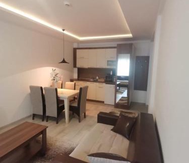 Lisina Apartment | Apartment S&A Milmari Resort S43