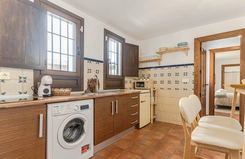 Beiro Apartment | Apartment San Bartolomé Albaicin. Parking included