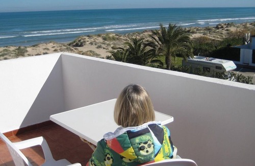 Molinell Apartment | Apartment San Fernando with Sea & Mountain View, Terrace, Shared Pool & Wi-Fi