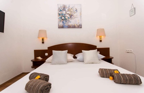 Okrug Donji Apartment | Apartment Sandra - quiet & close to the beach: A3(2+1) - Okrug Donji, Island Ciovo, Croatia