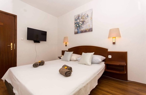 Okrug Donji Apartment | Apartment Sandra - quiet & close to the beach: A3(2+1) - Okrug Donji, Island Ciovo, Croatia