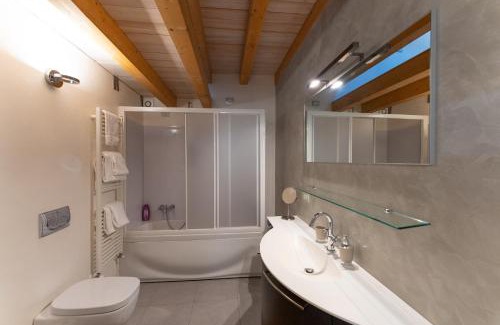 Citta Bassa Apartment | Apartment Sant'Alessandro 19 - Sostify