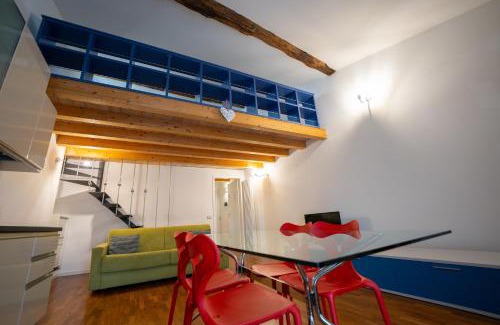 Citta Bassa Apartment | Apartment Sant'Alessandro 19 - Sostify