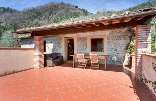 Pescia Apartment | Apartment Santa Margherita-3 by Interhome