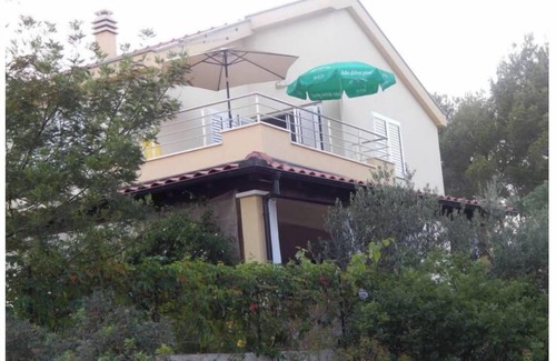 Cove Osibova (Milna) Apartment | Apartment Sara in Osibova Bay