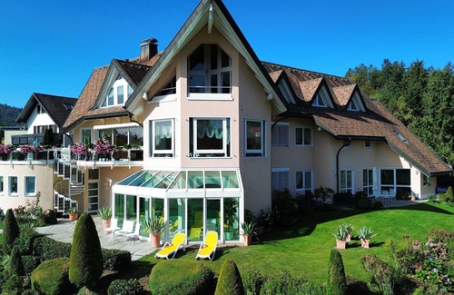 Schluchsee Apartment | Apartment, Schwimmbad, Saunen, 5 Min. zum See, Feldberg 15 Min. mit Auto,