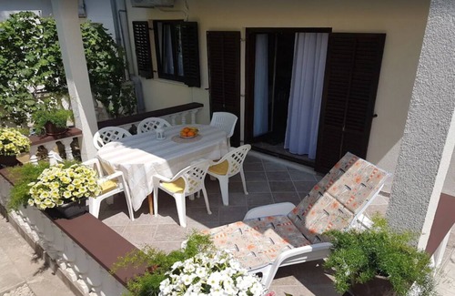 Nin Apartment | Apartment Sena II - apartment near a sandy beach suitable for families