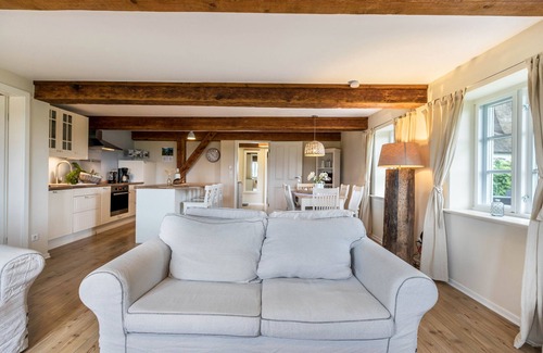 Pellworm Apartment | Apartment 'Silberhof 1856 - Theodor Storm' with Private Terrace, Private Garden and Wi-Fi