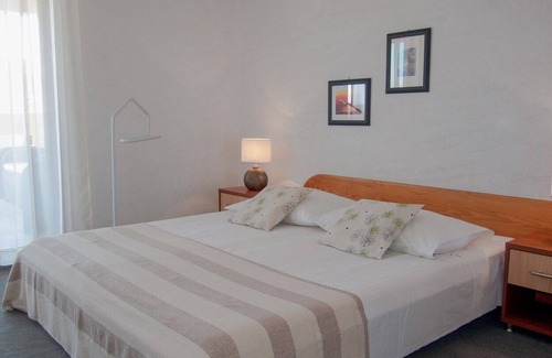 Pakostane Apartment | Apartment Sime A3 with balcony in Villa Vulin, near the beach!