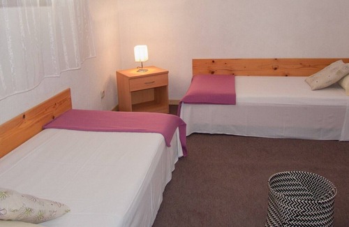 Pakostane Apartment | Apartment Sime A6 with balcony in Villa Vulin