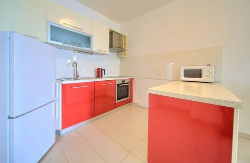 Malinska Apartment | Apartment Škarpa 1 right by the sea