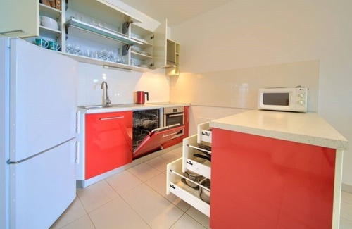 Malinska Apartment | Apartment Škarpa 1 right by the sea