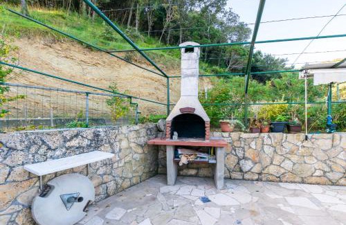 Supetarska Draga Apartment | Apartment Slavko R