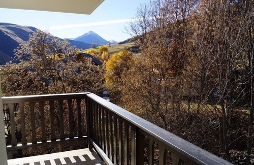 Saint-Sorlin-d'Arves Apartment | Apartment sleeps 4 quiet resort Saint Sorlin d'Arves