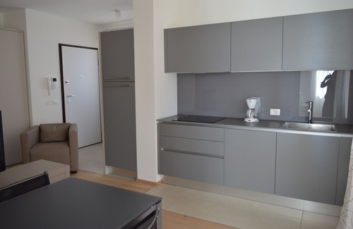 Aer Apartment | Apartment sleeps 4, balcony, lake view, sauna, swimming pool