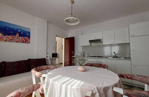 Silo Apartment | Apartment Smljana - Cozy Seaside Getaway with Breathtaking Views