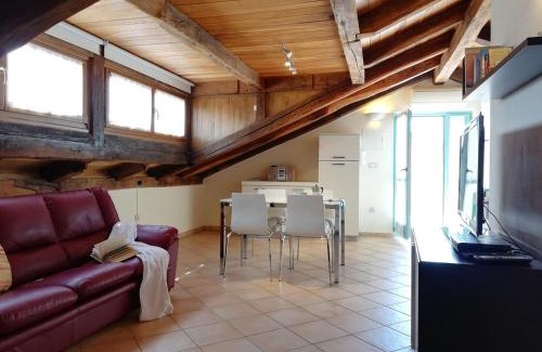 Gedici Apartment | Apartment Sofia with Roof Terrace and Sea View in Gedici