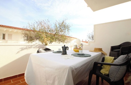 Son Parc Apartment | Apartment 'Sol' with Shared Pool, Wi-Fi and Air Conditioning