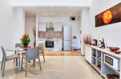 Quartiere XXXI Giuliano Dalmata Apartment | Apartment Sole (up to 4 guests)