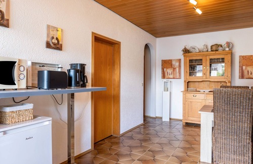 Bad Hersfeld Apartment | Apartment 'Sonnenschein' with Private Terrace and Wi-Fi