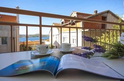 Sibenik Apartment | Apartment Spacious & Seaview