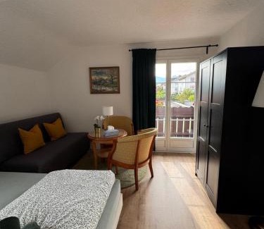 Gwatt Apartment | Apartment Spiez - Lake view