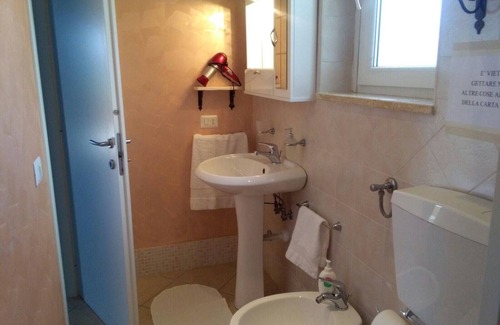 Agropoli Apartment | Apartment-Standard-Ensuite with Shower-Mountain view-Azzurro