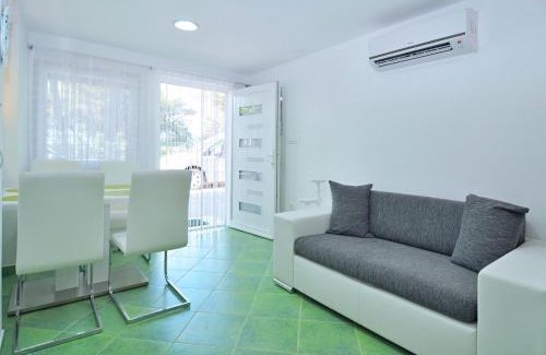 Slatine Apartment | Apartment Steli