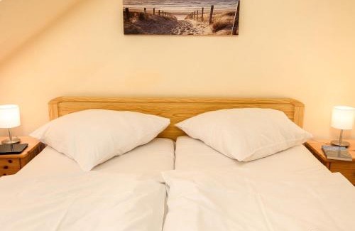 Norddeich Apartment | Apartment Strandläufer by Interhome
