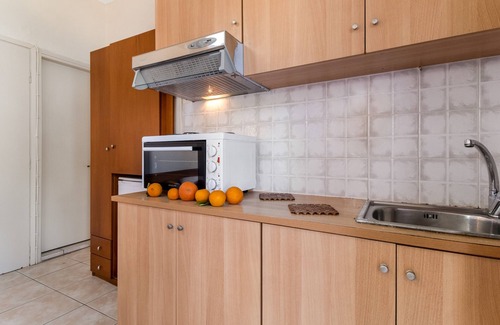 Nikiana Apartment | Apartment-Studio "Nikiana Club - Studio 2" with Sea View, Shared Pool & Wi-Fi