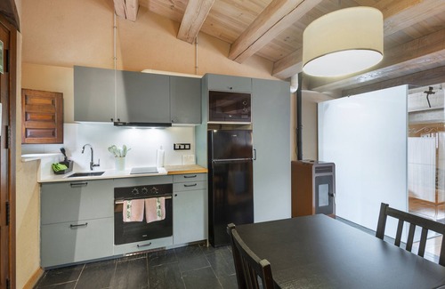 Fogars de Montclus Apartment | Apartment 'Suite 1' with Mountain View, Private Garden and Wi-Fi