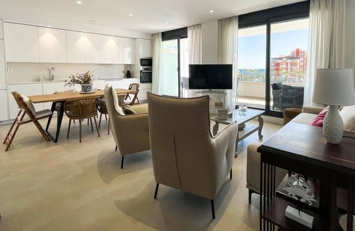 Torrox Costa Apartment | Apartment 'Sun Garden' with Sea View, Wi-Fi & A/C