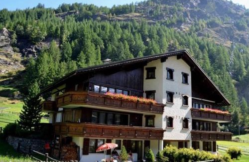 Saas Grund Apartment | Apartment Sunshine by Interhome