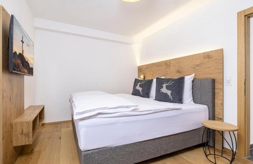Soell Apartment | Apartment Superior Bergblick 14 by Interhome