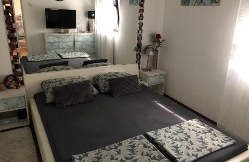 Zagreb Apartment | Apartment Sweet Dreams-close to ZOO,Dinamo stadium and the city center