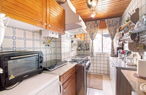 Olhos D'Agua Apartment | Apartment 'T3 Duplex Albufeira' near the Beach with Sea View, Private Terrace and Wi-Fi