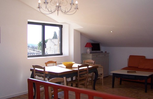 Lurs Apartment | apartment t3 exceptional view on the valley of durance