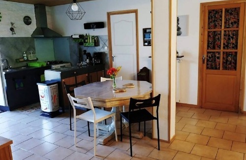 Pennautier Apartment | Apartment T3 of 60 m2 with swimming pool and parking near Carcassonne.