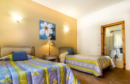 Ta' Għammar Apartment | Apartment Ta Frenc Apartments in Ghasri - 4 persons, 2 bedrooms