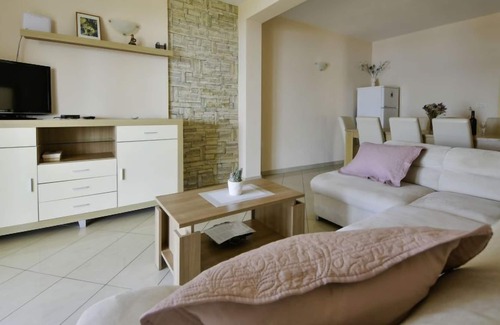 Maslenica Apartment | Apartment Tanja by Interhome