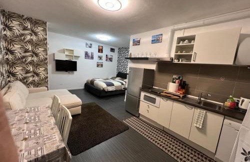 Carugo Apartment | Apartment Tazzoli 11