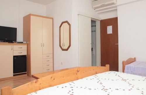 Cove Tri Zala (Zrnovo) Apartment | Apartment Tereza - in center R2(2+1) - Korcula, Island Korcula, Croatia