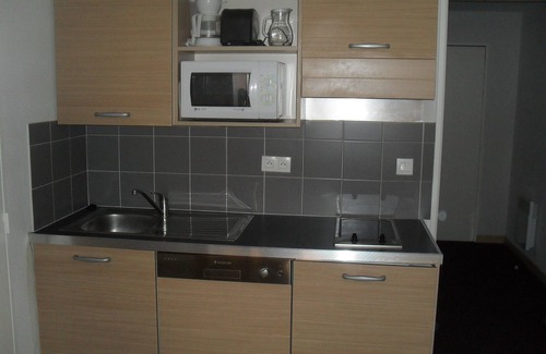 Allos Apartment | Apartment 'Terrasses De Labrau - Res Piscine' with Mountain View and Balcony