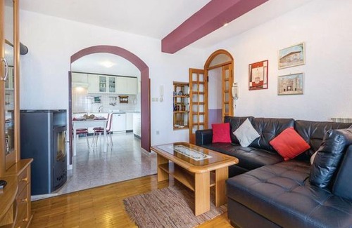 Kastav Apartment | Apartment Tijan