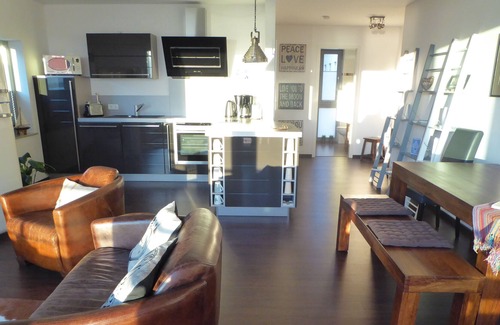 Altefaehr Condo | Apartment timeless right on the beach