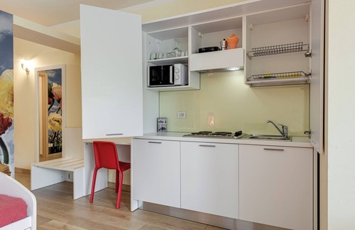 Vinci Apartment | Apartment 'Tinaia' with Shared Pool, Wi-Fi and Air Conditioning