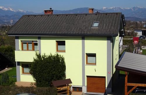 Radovljica Apartment | Apartment Tjaša
