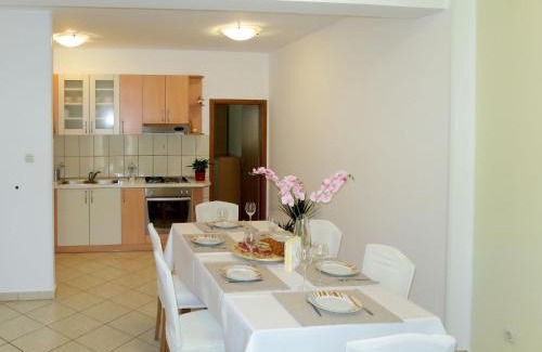 Grebastica Apartment | Apartment Toni-2 by Interhome