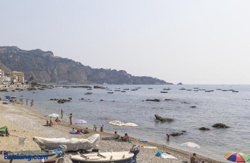 Giardini Naxos Apartment | Apartment Tysandros