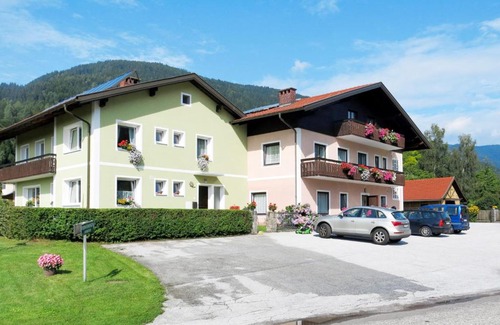 Treffen Apartment | Apartment Unterkofler - TFN103 by Interhome